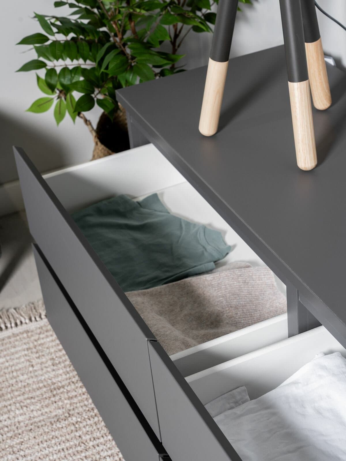 Тумба для ТВ Кастор, 4 ящика, 130х40х54 см, серая 6