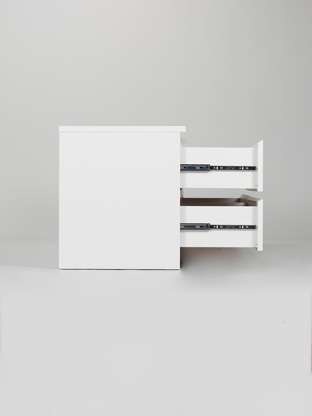 Комод Мальта, 4 ящика, горизонтальный, с доводчиками, 160х48х54 см, белый 21