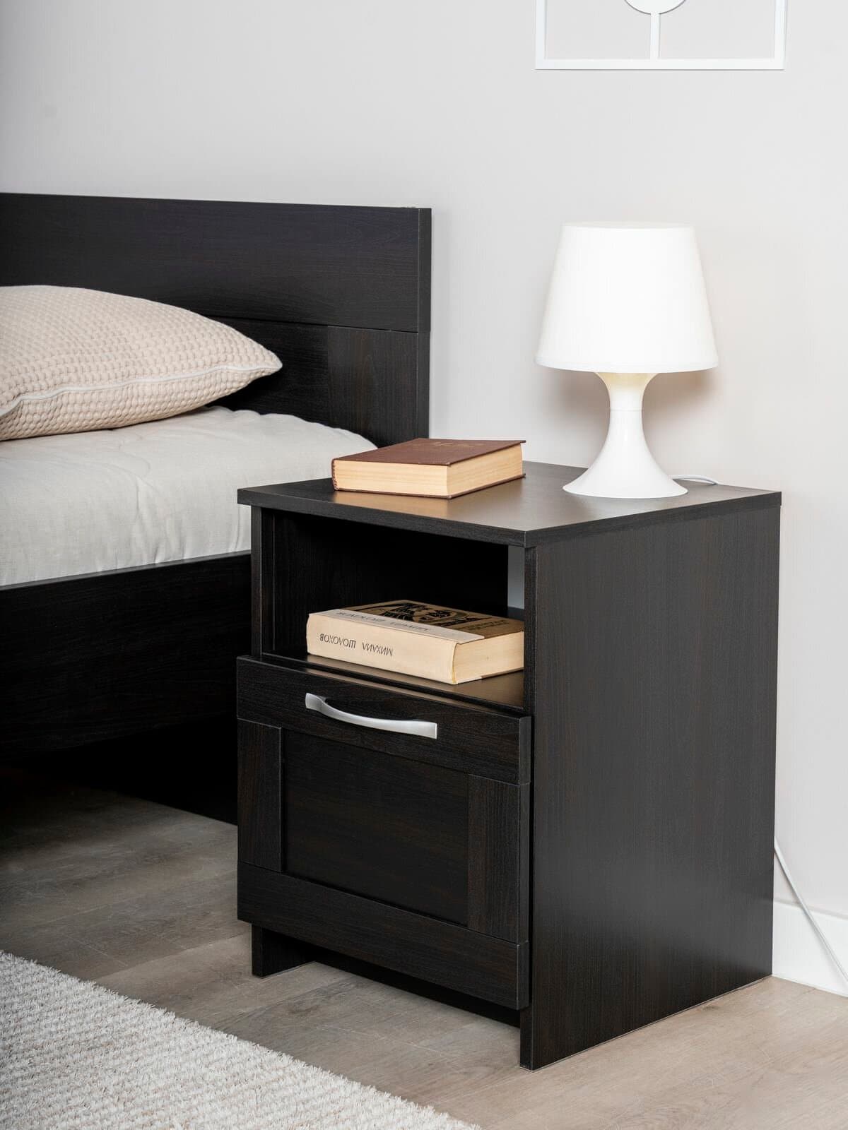 Тумба прикроватная Сириус, 1 ящик, 41х39х53с м, дуб венге, черно-коричневая hover